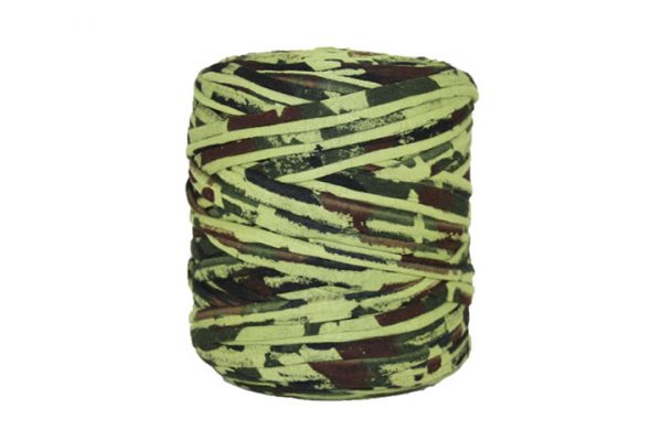 Trapilho camouflage - Bobine, pelote de t-shirt yarn, Hooked, zpagetti, trapillo. Fil de tissu recyclé pour crochet, tricot, tissage, macramé